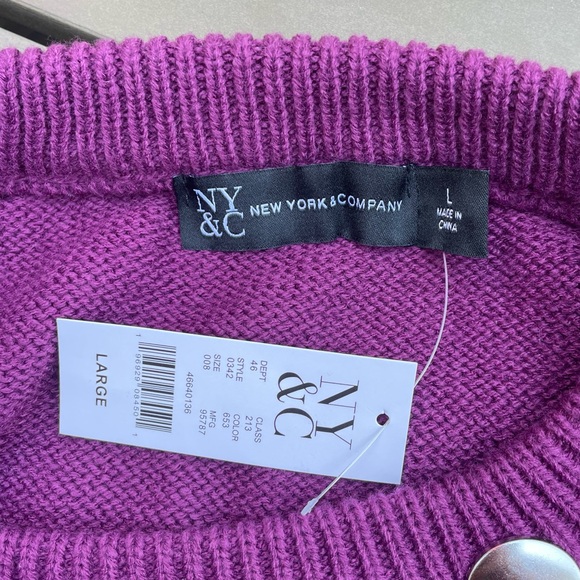 New York and Company Women's Aubergine and Silver Studs Sweater Size Large NWT - Picture 5 of 8
